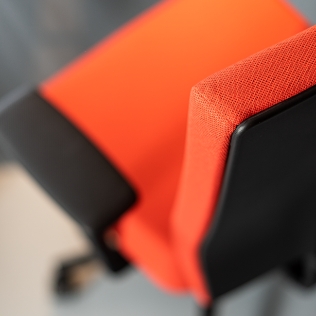 Bequemer Support und bis zu 150 kg belastbar.